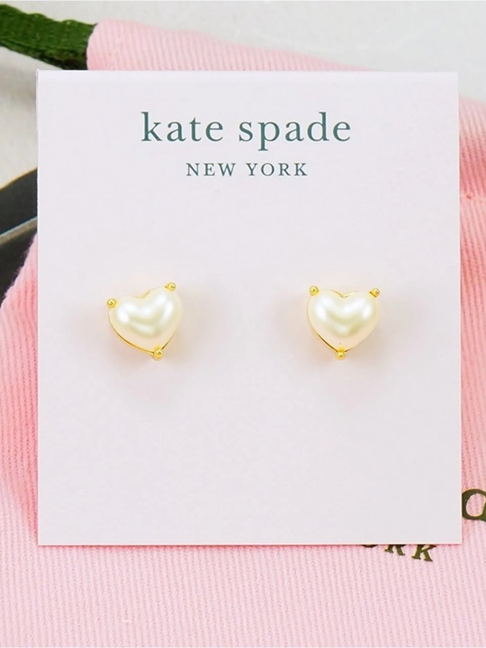 Kate Spade New York My Love Heart Stud Earrings in Pearl